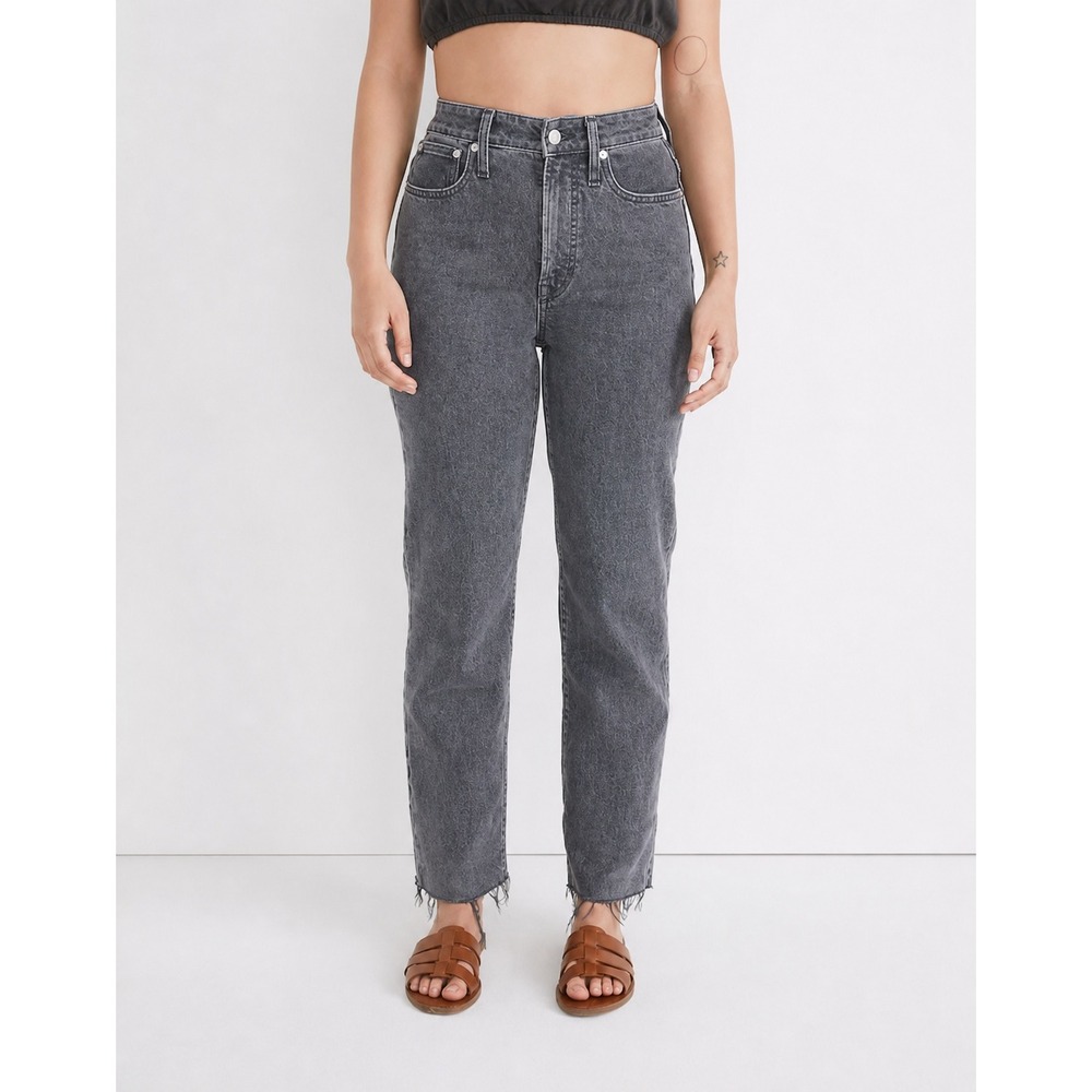Madewell Womens Curvy Perfect Vintage Straight Jeans‎ Raw Hem Size 29
Gray Wash